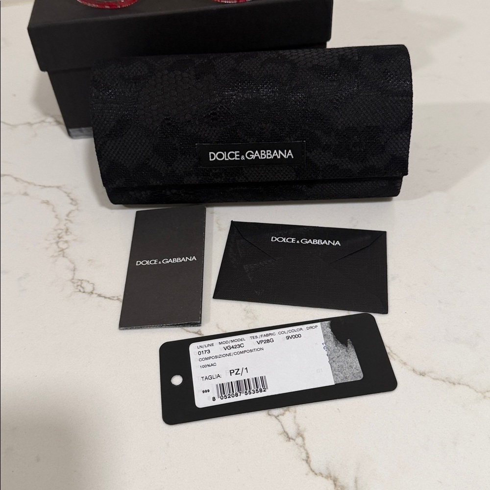 Dolce & Gabbana Red Lace Acetate Rectangle Shades DG4231F Sunglasses new - Picture 2 of 8